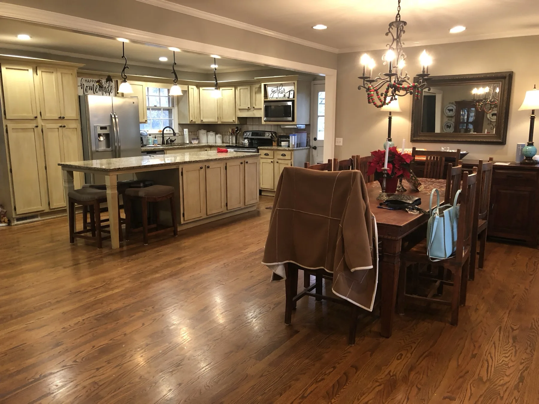 Kitchen before remodel